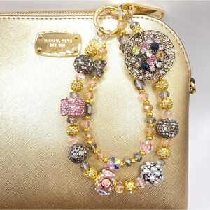 💛🩶🩷Luxury Bag/Phone Chain Charm/Keychain Gold, Pink & Grey Brooch Bling Crystals